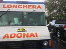 Lonchera Junior (taco Truck) outside