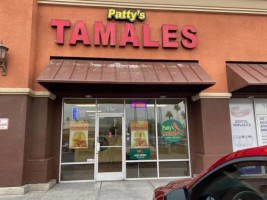 Patty's Tamales outside