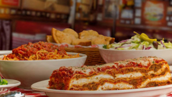 Buca Di Beppo Worthington food