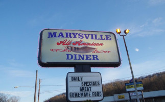Marysville All American Diner outside