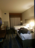 Holiday Inn Express Suites Charlottesville Ruckersville, An Ihg inside