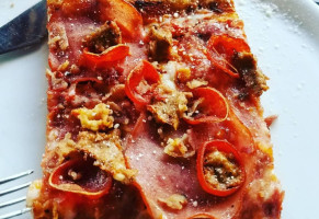 Stg Pizzeria-Gelateria food