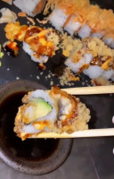 Kusshi Sushi food