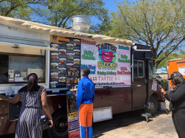 Tastee Buddies (food Truck) food