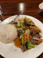 Lele East West Thai Vietnamese Cuisine food