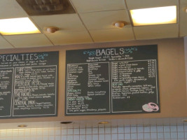 Jt's Bagel Co food