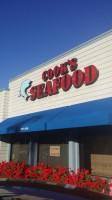 Cook's Seafood Restaurant and Fish Market outside