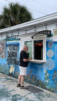 Crazy Beach Pizza food