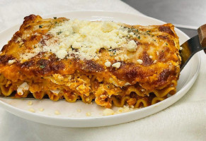 Lasagna Loca food