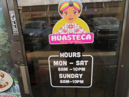 Huasteca Mexican Grill outside