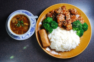 May Lee Chinese food