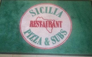 Sicilia Pizza Subs outside