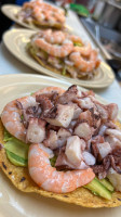 Mariscos Quatro Viento No 4 food