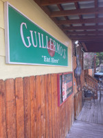Guillermo's outside