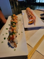 Oshima Sushi inside