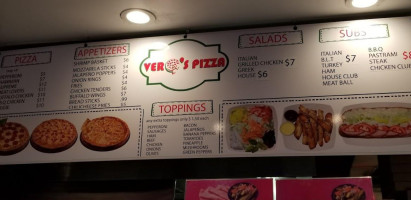 Veros Pizza food