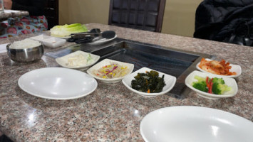 Dong Hae Korean Grill And Sushi food