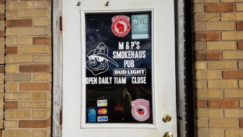 M P's Smokehaus Pub food