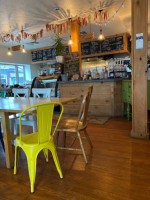 Vacavi Cafe inside