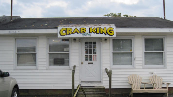 Crab King outside