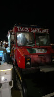 Tacos Santa Ines outside