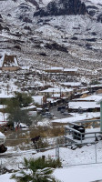 Oatman Restaurant Bar outside