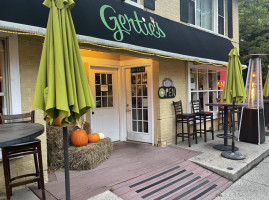 Gertie's inside