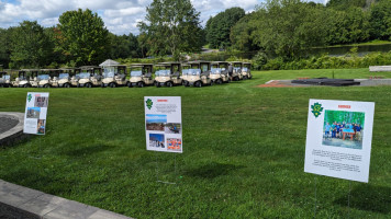 Crestbrook Golf Course food