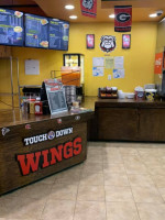 Touchdown Wings At Lithonia outside
