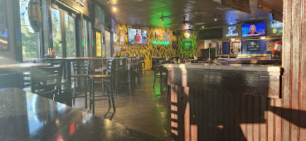 Harpo's And Grill inside