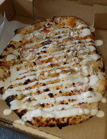 Gigi’s Wood Fired Pizza food