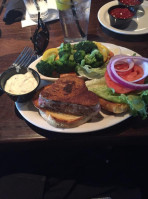 J.r. Cash's Grill And Chapin food