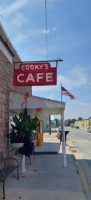 Cooky's Cafe outside