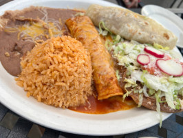 Hector's Baja Style Mexican Cuisine food