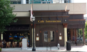 Cafe Intermezzo Midtown outside