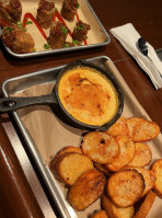 Landmark Americana Tap Grill food