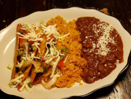Laredos Grill food