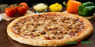 Pizza Boli’s food