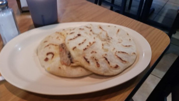 Las Pupusas food