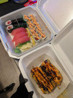 Sushi Bon inside