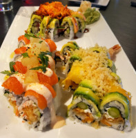 Sushi Alive food