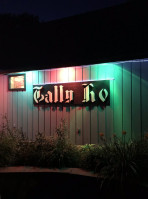 Tally-ho Supper Club outside