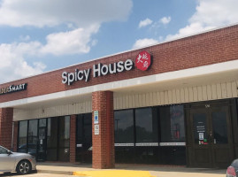 Spicy House inside
