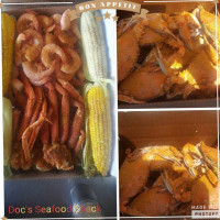 Doc's Crabs And Seafood food