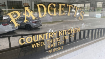 Padgett's Country Kitchen inside