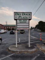 Dry Dock Seafood outside