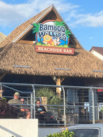 Bamboo Willie's Beachside On Pensacola Beach food