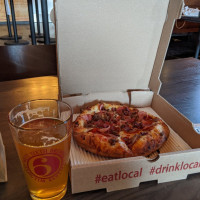 Apollo Pizza Meadowthorpe Taproom food