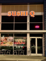 Sushi Q inside