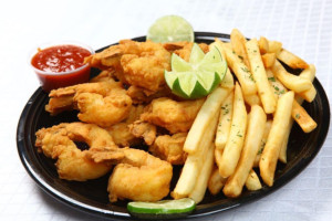 Shrimpies Seafood N Chicken food